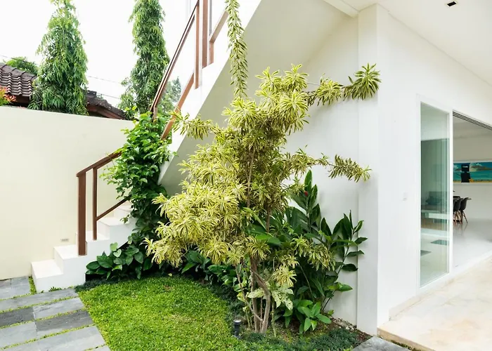 Aditi, Sitara Group Villa Seminyak (Bali)